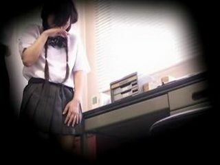 Free schoolgirl XXX Videos