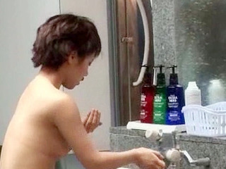 Horny nippon shower sluts: XXX and fucking Tokyo and Thai babes.